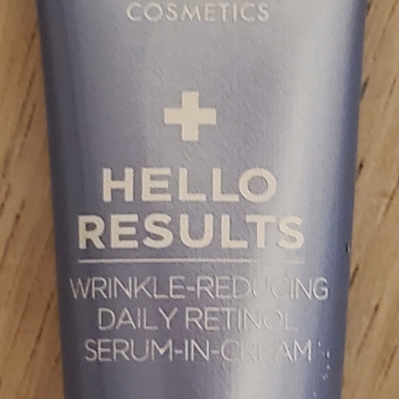💚5/$25 IT Cosmetics Hello Results Wrinkle Reducing Daily Retinol Serum Cream - Picture 2 of 4